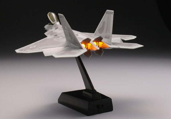 Tomy Tech 1/144 scale F-22A Raptor Kit Images - New Official